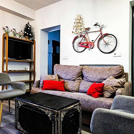 לאון Oak House Oakplacescom מראה חיצוני תמונה